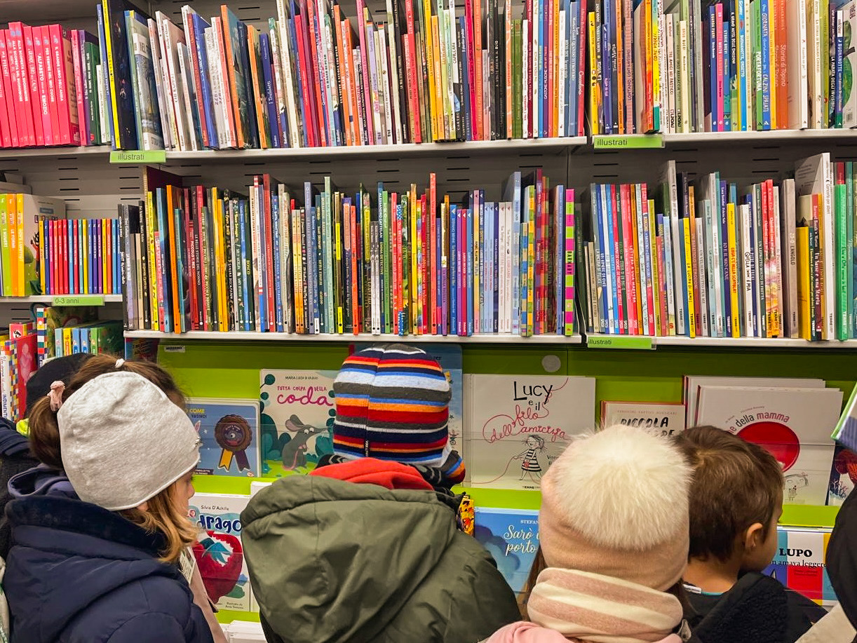 USCITA IN LIBRERIA